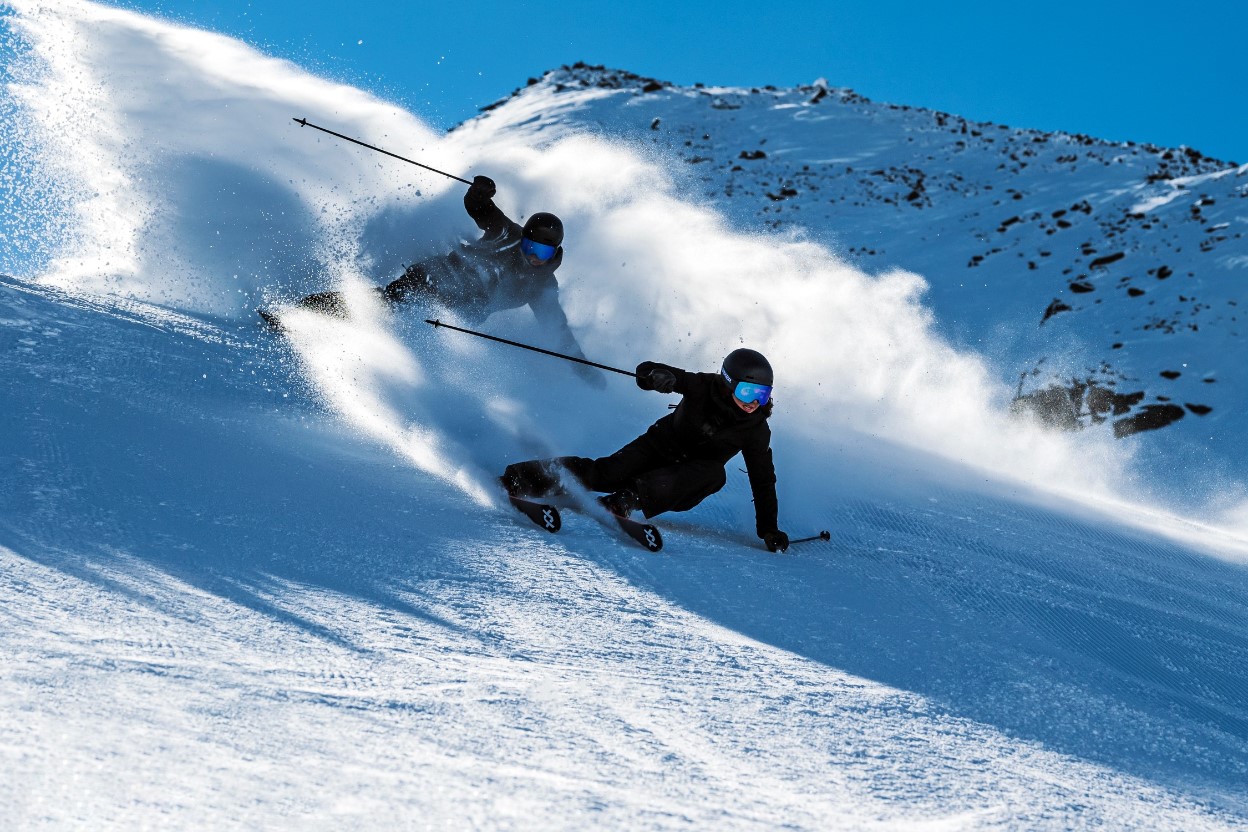 Best Piste Skis 2024-2025 - Snow Magazine